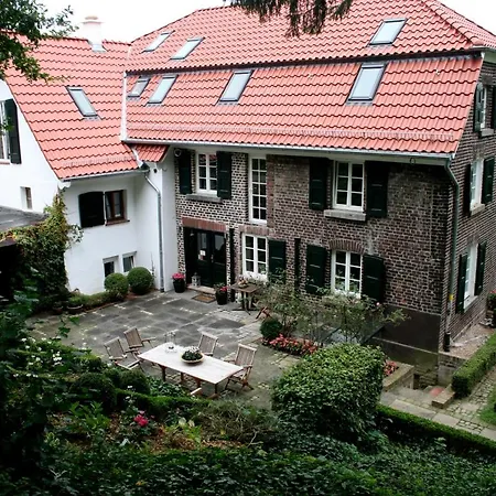 In Idyllischer, Ruhiger Lage Und Flughafennaehe Bed & Breakfast 3*