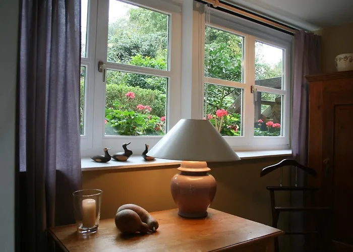 In Idyllischer, Ruhiger Lage Und Flughafennaehe Bed & Breakfast Ratingen