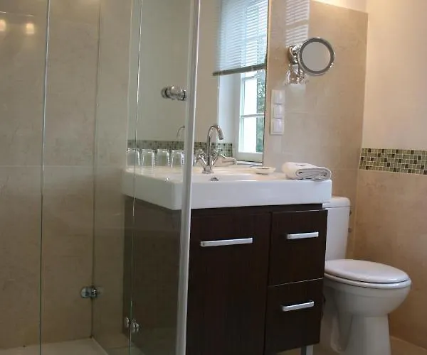 Bed & Breakfast In Idyllischer, Ruhiger Lage Und Flughafennaehe Ratingen