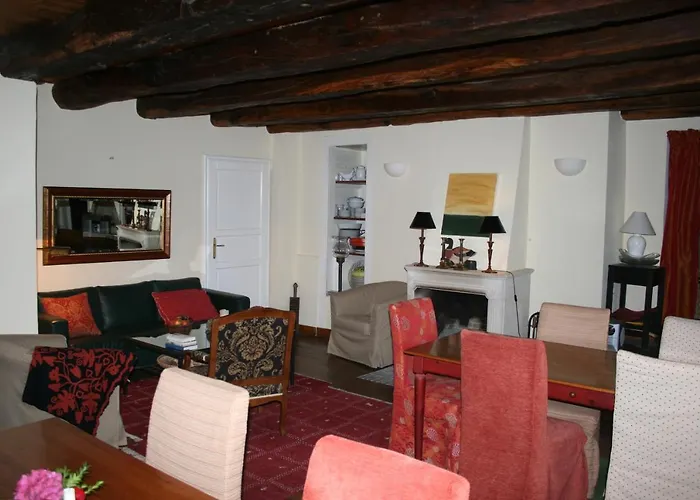 Bed & Breakfast In Idyllischer, Ruhiger Lage Und Flughafennaehe